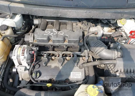 2010 Dodge Journey Sxt z USA, uszkodzony, nr VIN 3D4PH5FV2AT108165